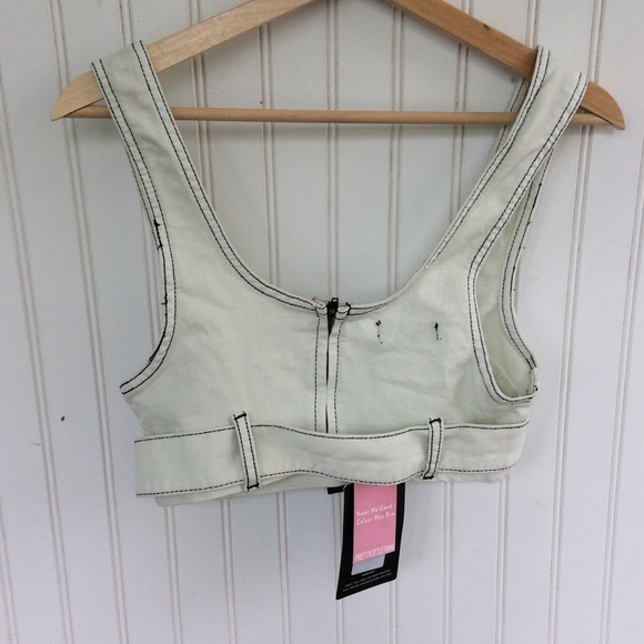 PrettyLittleThing Stone Buckle Bralette. - Picture 3 of 14